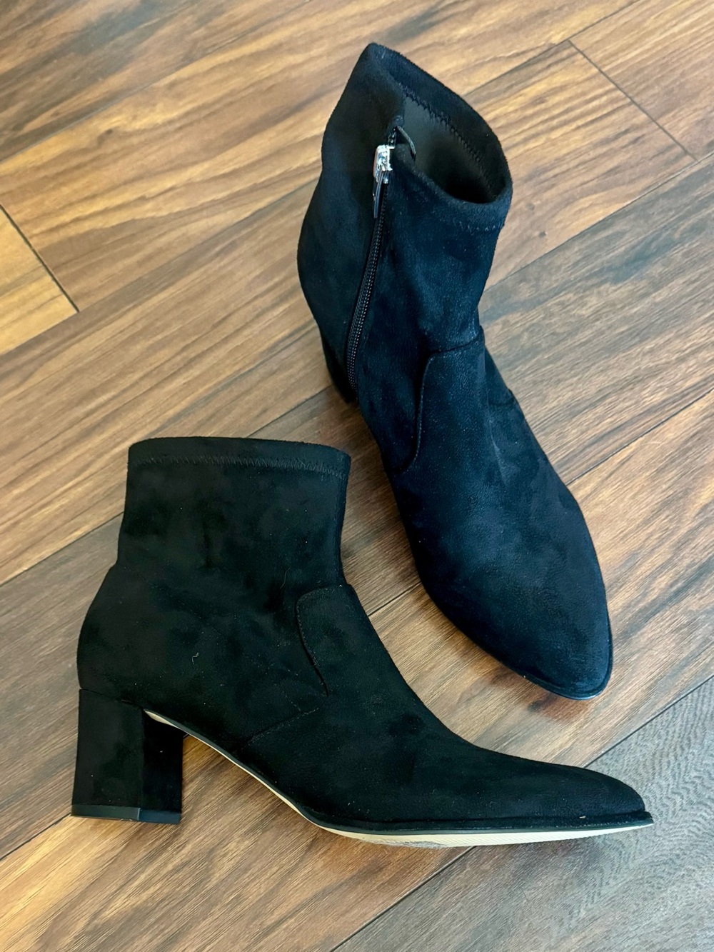 Marc Fisher Suede Pointed Toe Booties Boots Black 8
